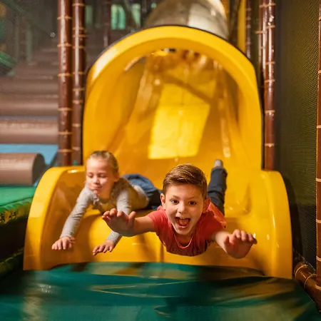 假日公园 Center Parcs Les Ardennes